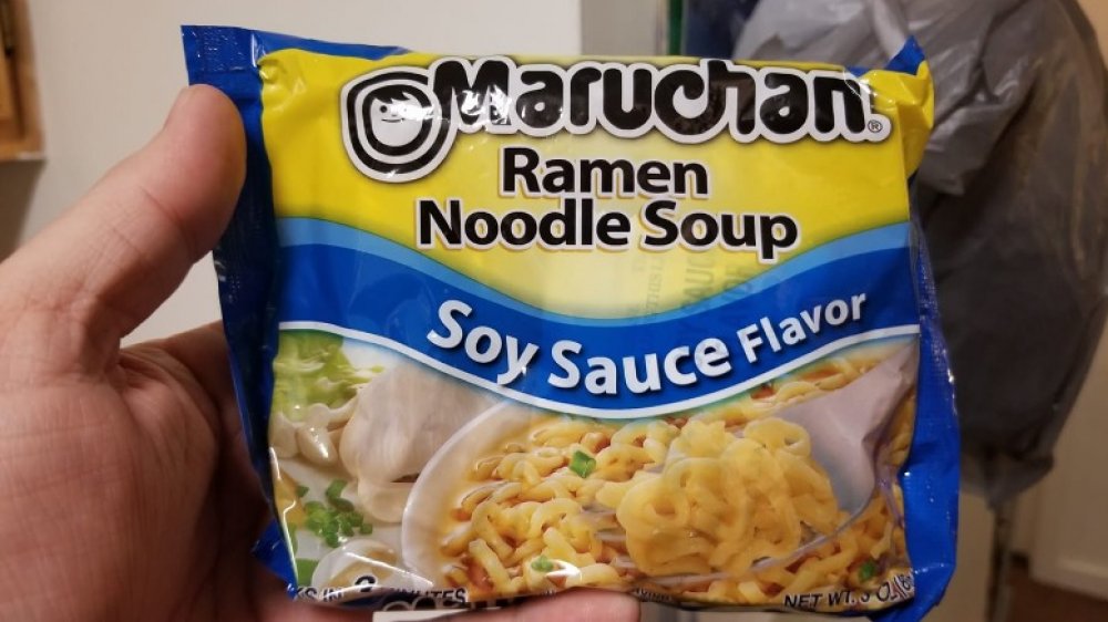 soy sauce maruchan ramen