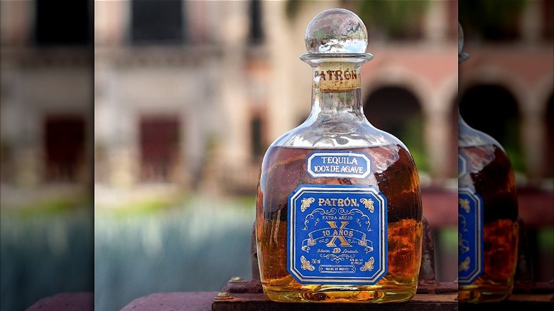 Patrón Extra Añejo 10 Años