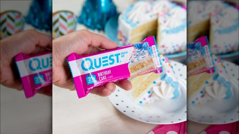 Birthday Cake Quest Protein Bar 