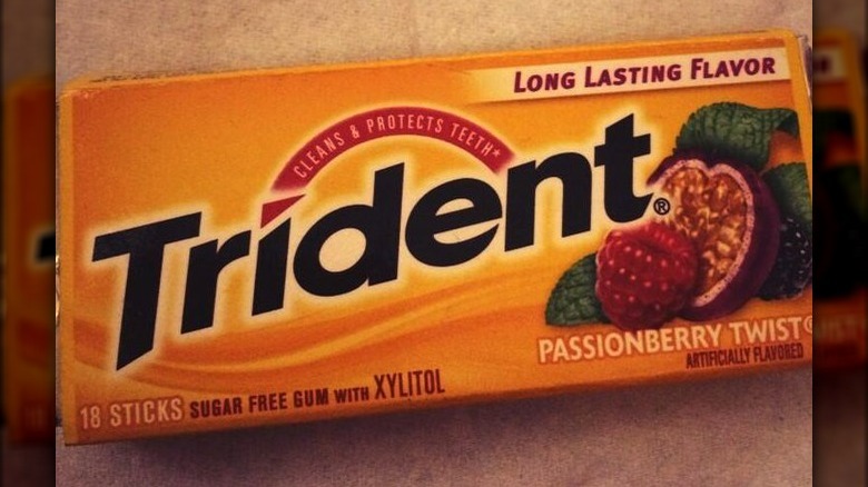 Trident's Passionberry Twist