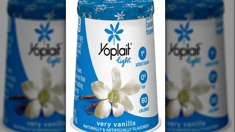 Yoplait Very Vanilla Light yogurt