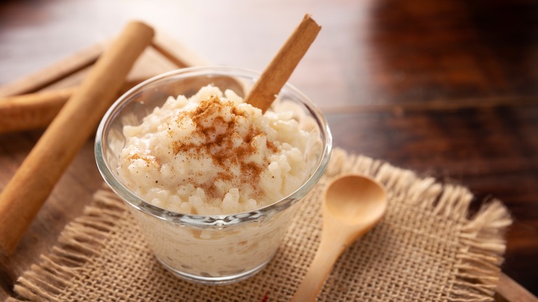 rice pudding bowl cinnamon stick