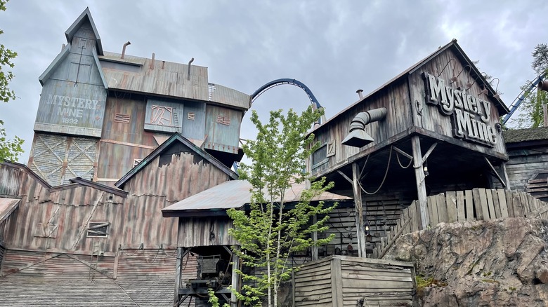 dollywood mystery mine roller coaster