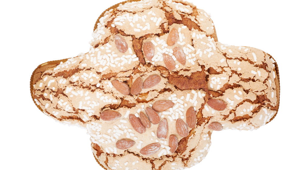 Colomba di Pasqua with sliced almonds