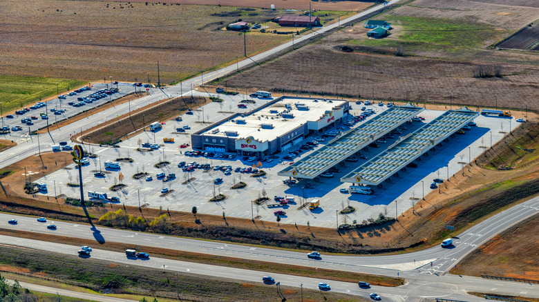 Overhead view of Buc-ee's amid fields