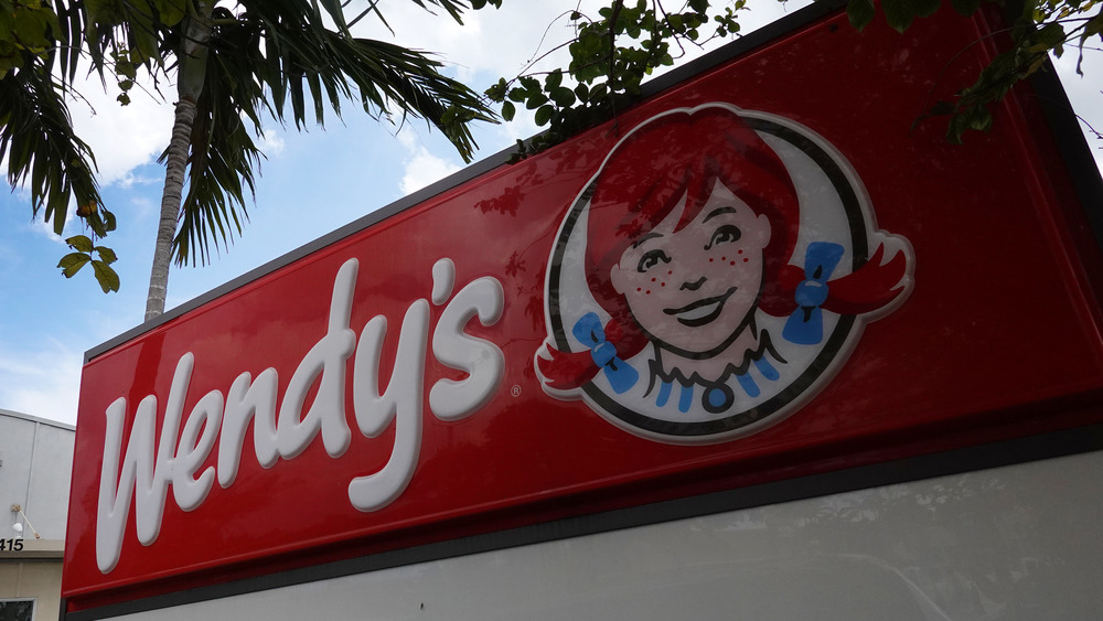 Wendy's signage