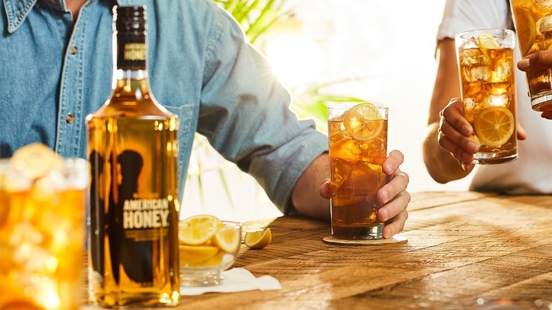 American Honey Bourbon Liqueur 