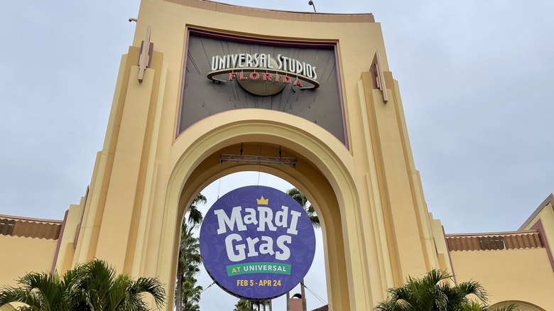 mardi gras universal studios orlando florida food festival