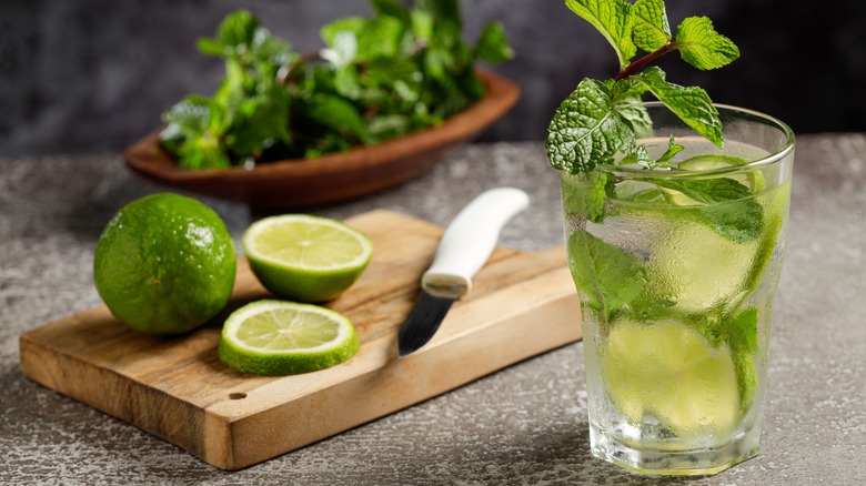 Mojito with fresh limes