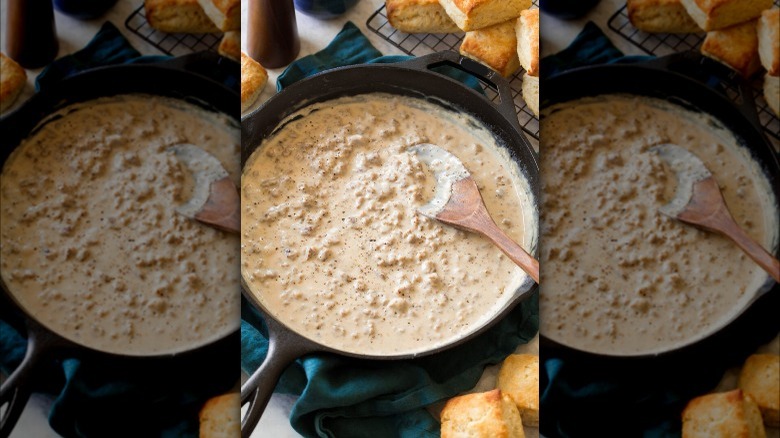 Sausage gravy in cast iron pan