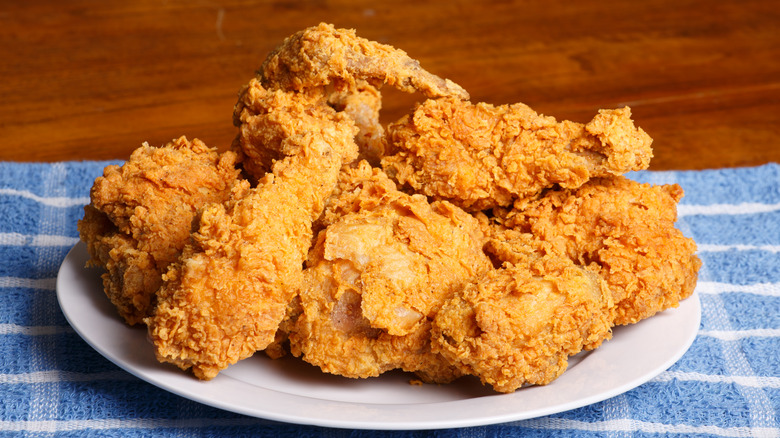 fried chicken on round plate