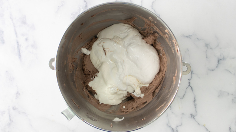 marshmallow fluff in chocolate dip