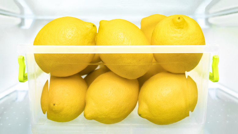 lemons in fridge drawer