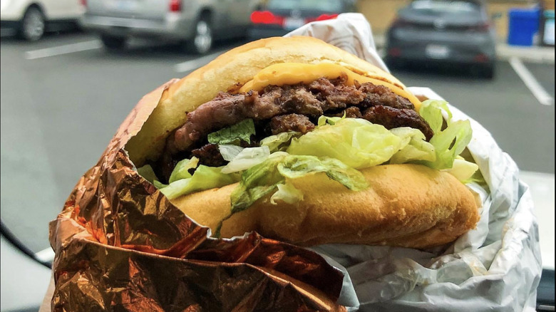 Dick's Drive In burger