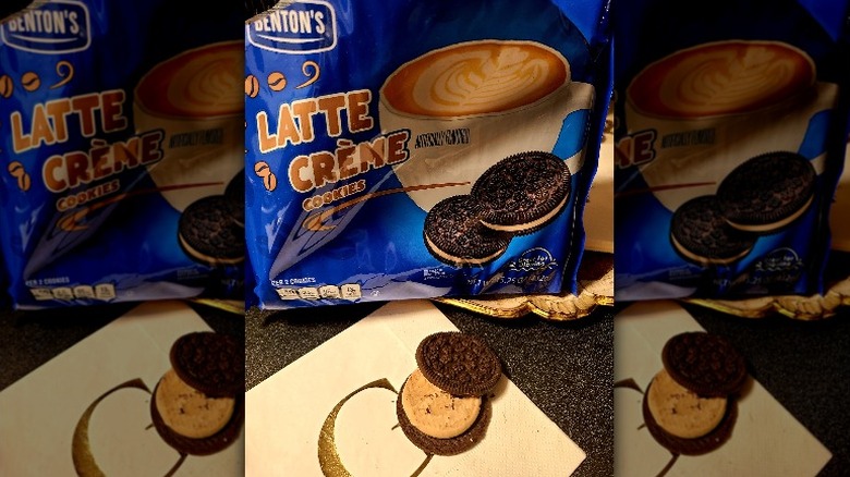 A latte creme cookie from Aldi on a plate