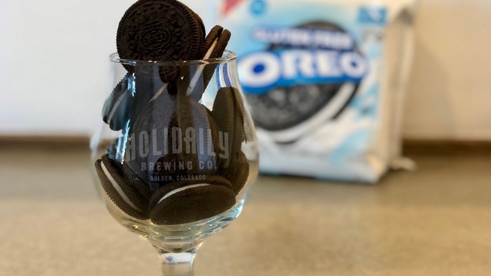 Gluten-free Oreos in Holidaily glass