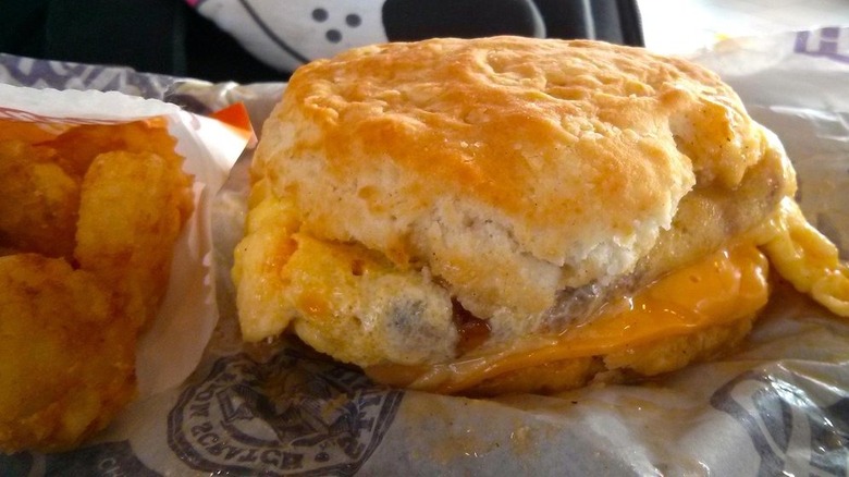 hardee's loaded omelet biscuit