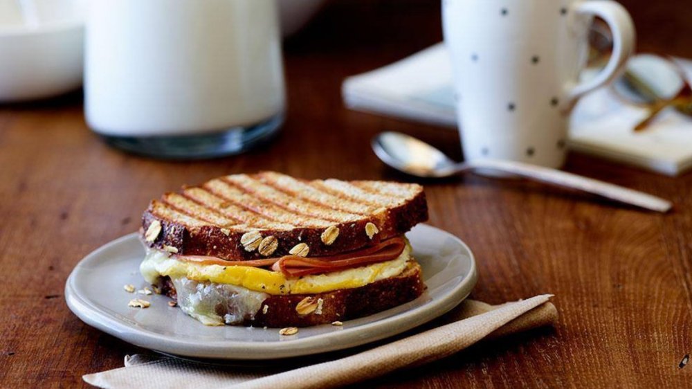 Panera breakfast sandwich