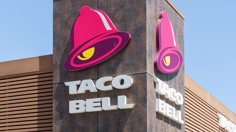 The Taco Bell logo on a building