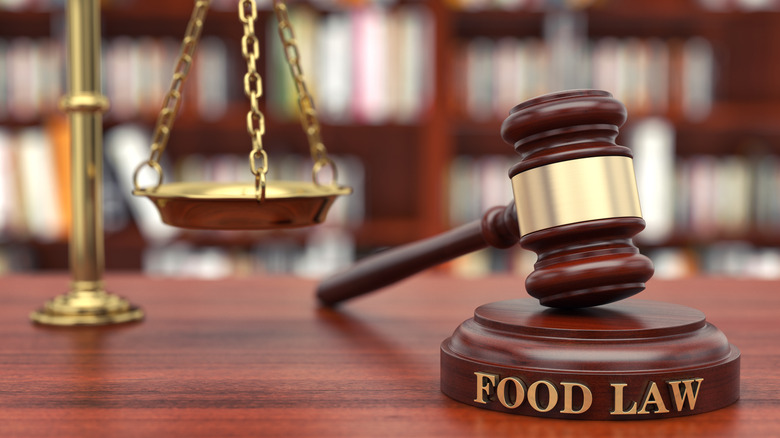 food law scales and gavel