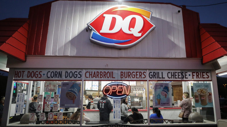 Exterior of a Dairy Queen restaurant 