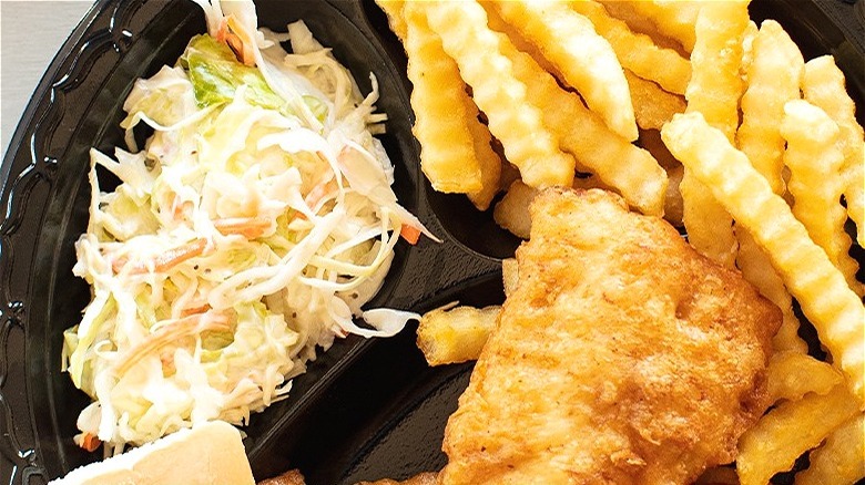 Coleslaw with fish and fries