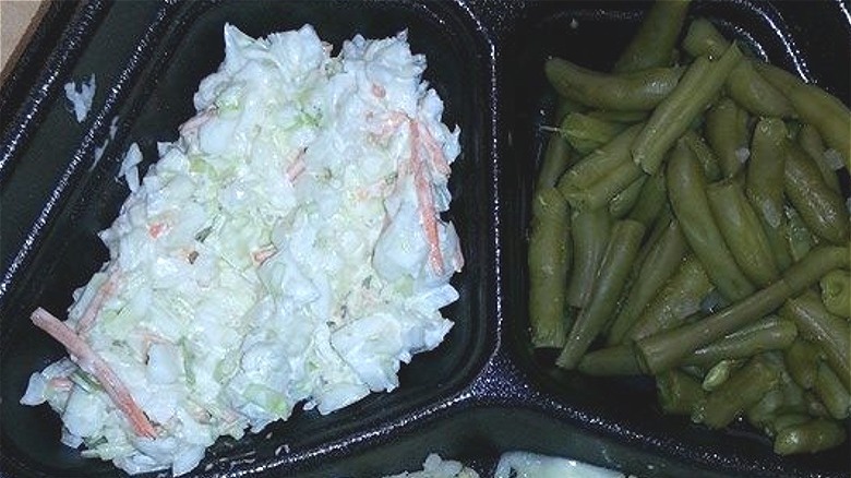 Coleslaw with green beans