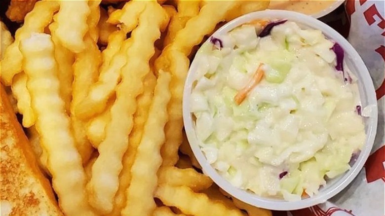 Coleslaw with fries