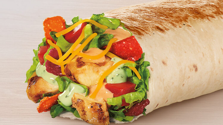 grilled chicken wrap taco bell