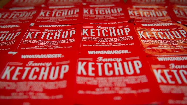 packets of whataburger fancy ketchup