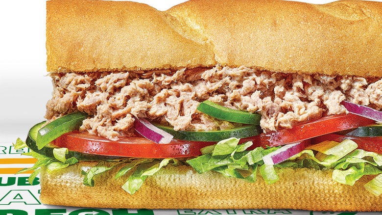 Subway tuna sub