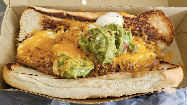 Del Taco Carnitas & Guac Epic Torta