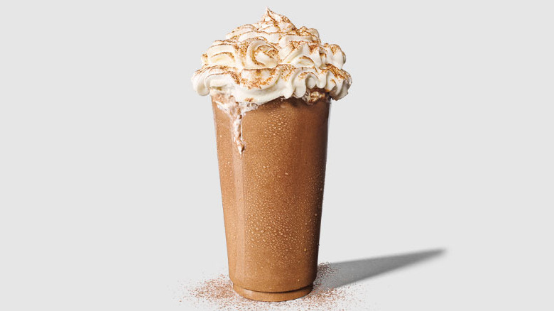 Shake with whipped cream