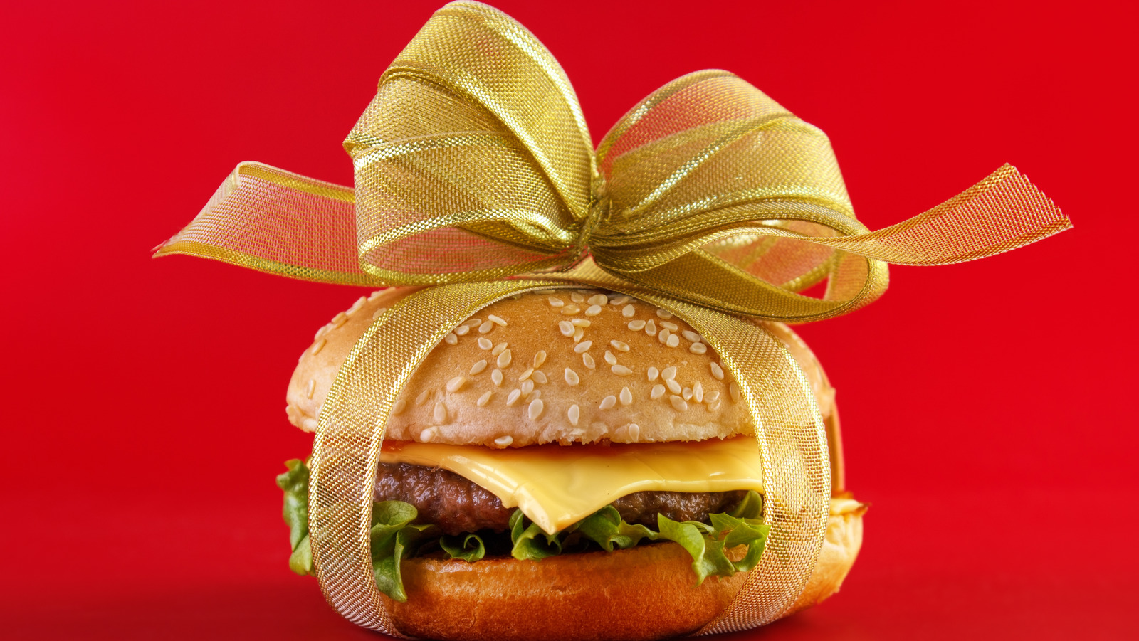 Fast Food Restaurants Celebrating The Holidays With Seasonal Menu Items