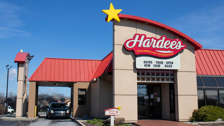 Hardee's store