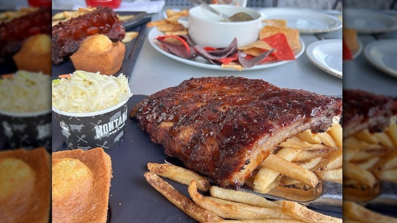 A plate of BBQ