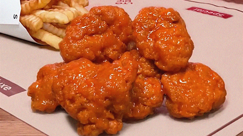 Arby's boneless buffalo wings