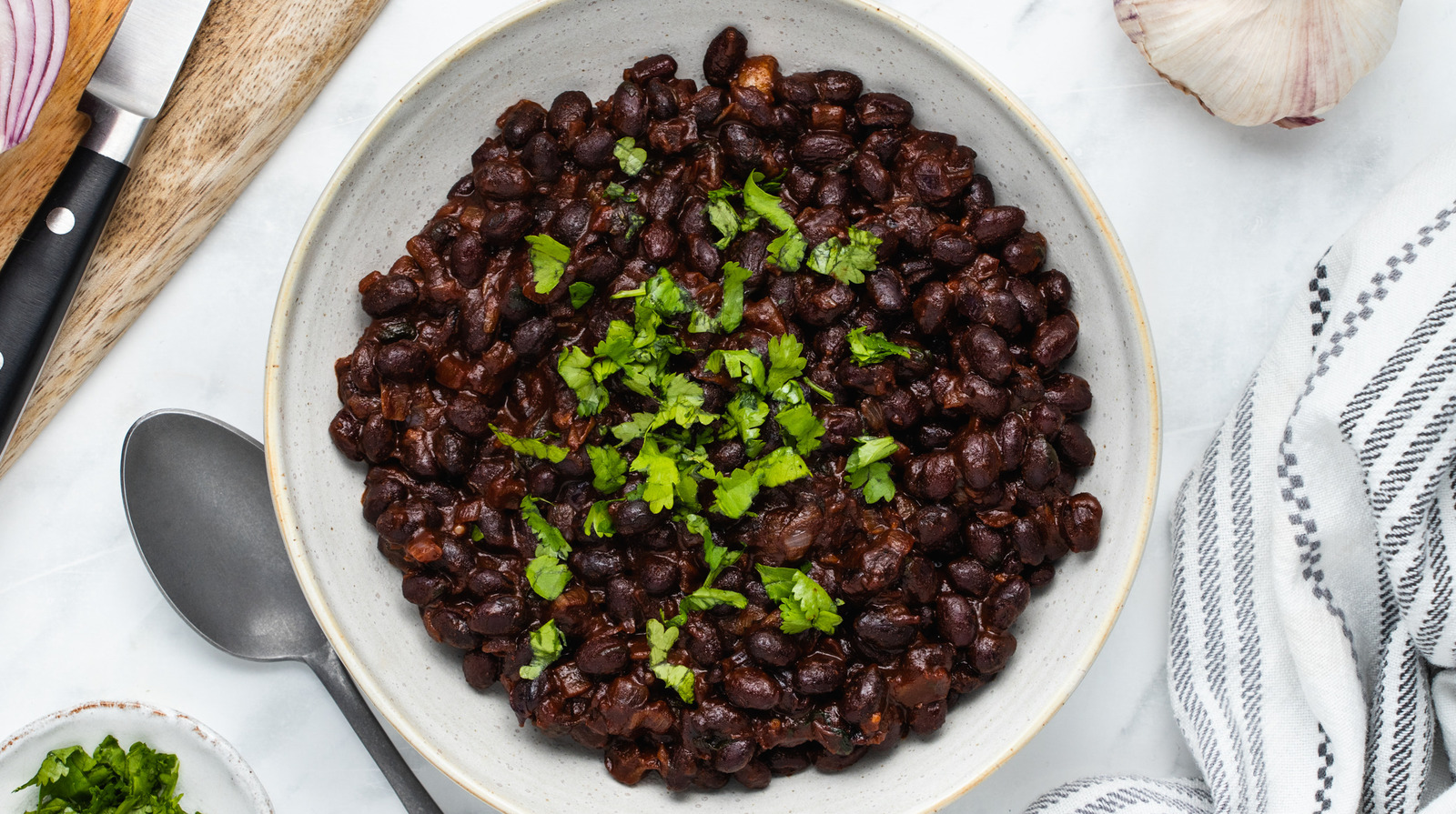 Fast Mexican Black Beans Recipe