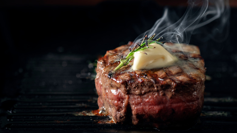 beef tenderloin with compound butter