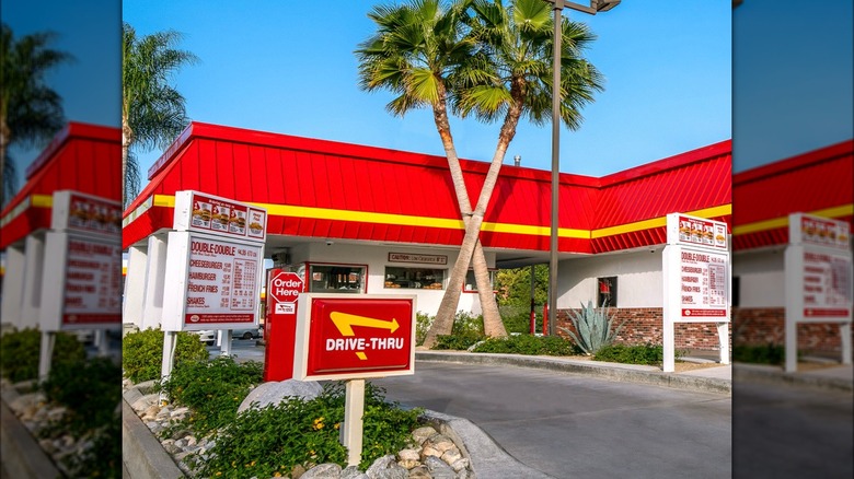 In-N-Out Burger drive-thru