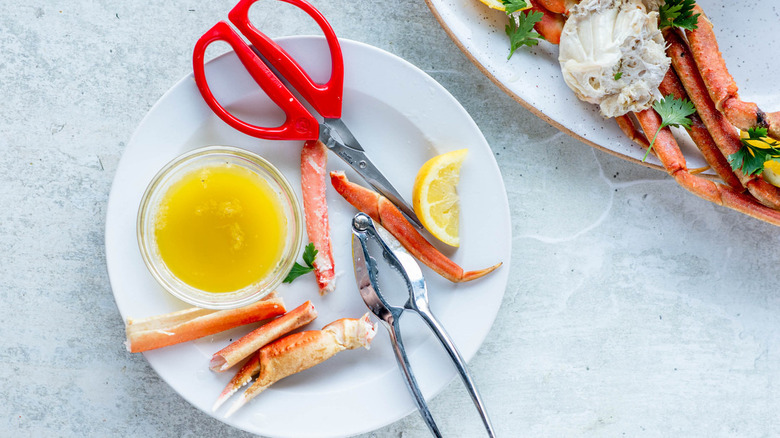 snow crab legs with butter