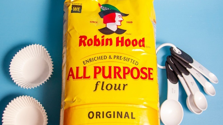 Robin Hood flour bag on table