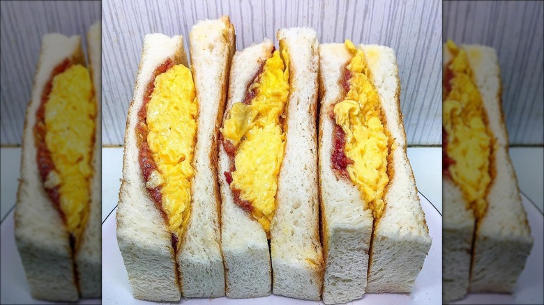 Sliced Hong Kong egg sandwiches