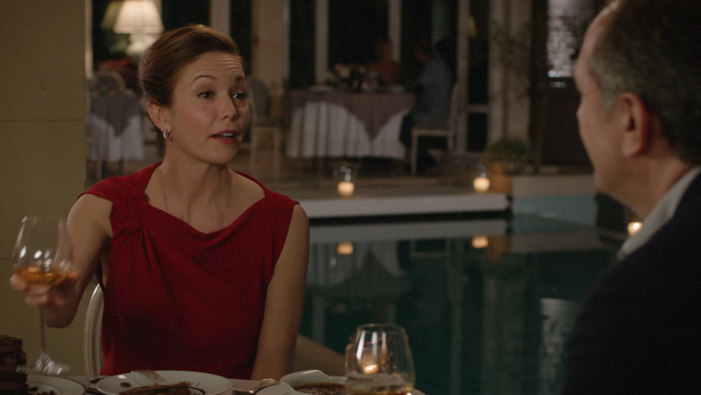 Diane Lane eats