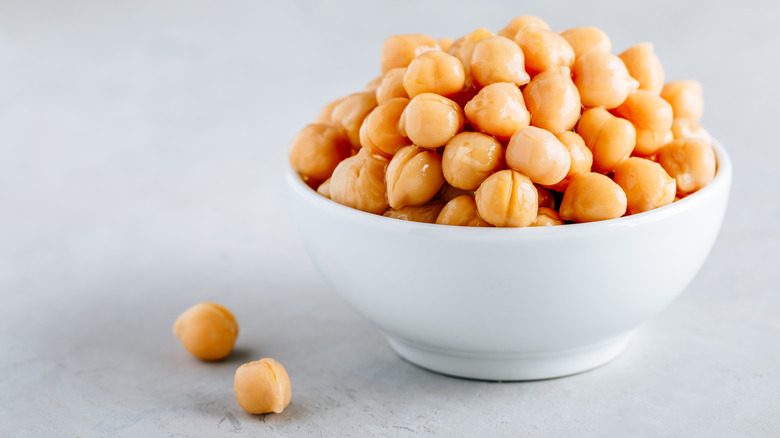 Bowl of chickpeas