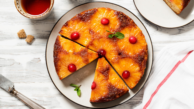 Pineapple upside-down cake