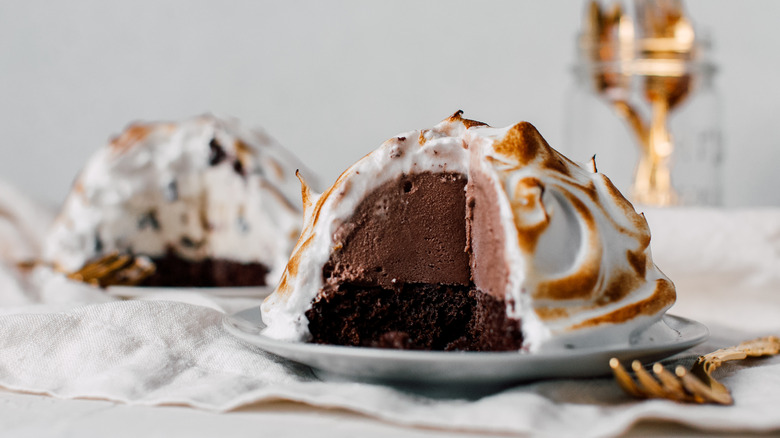 Baked Alaska on a white plate