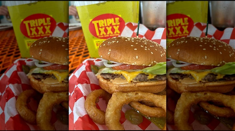 Cheeseburger and onion rings