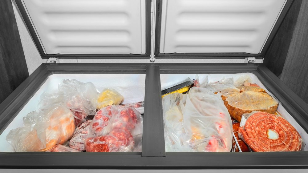 Storing food in the freezer