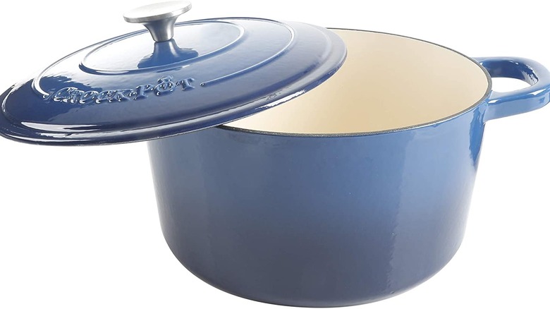 Crock-Pot brand Dutch oven